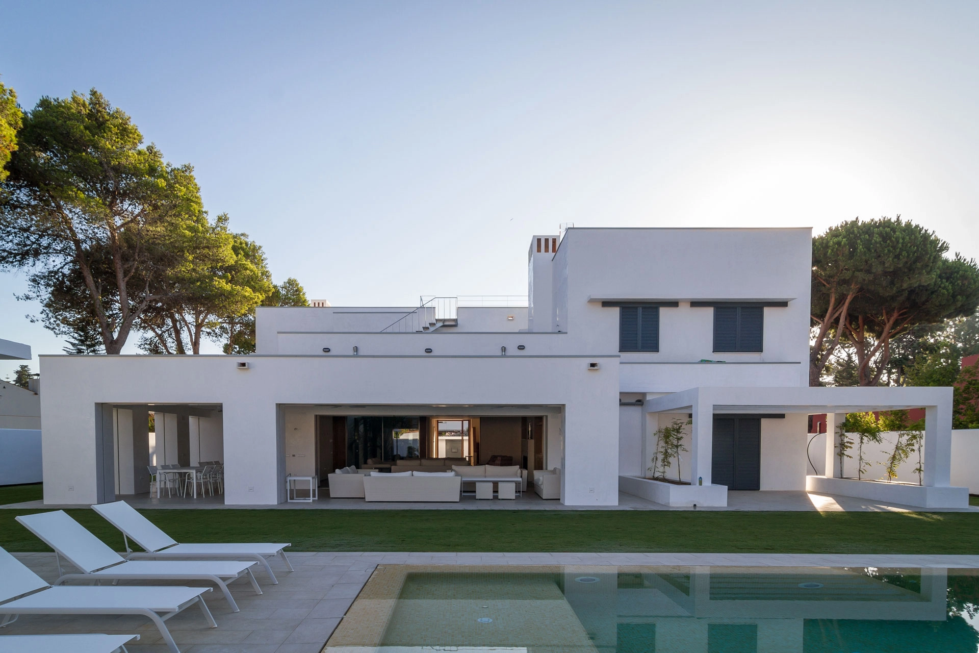 Fachada Proyecto Casa AR realizado por Estudio Ollero