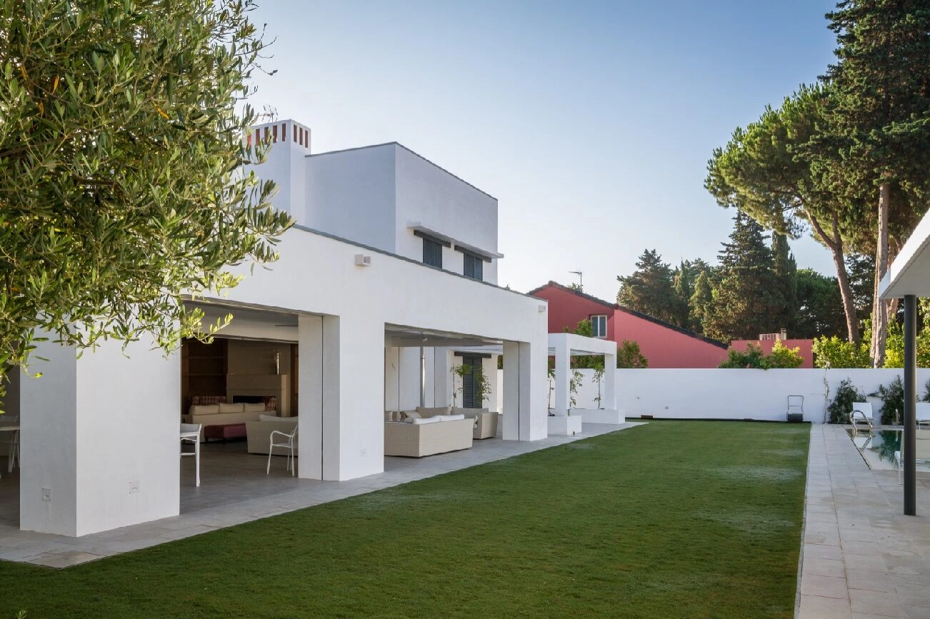 Fachada Proyecto Casa AR realizado por Estudio Ollero