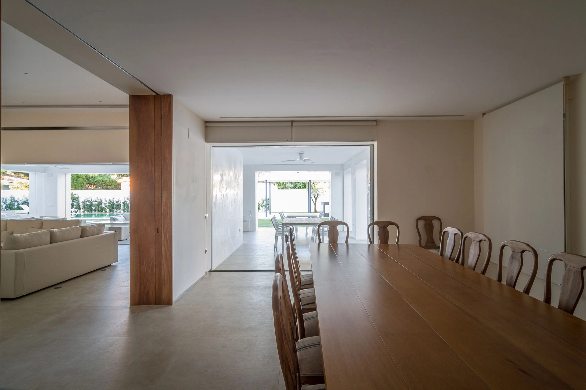 Comedor Proyecto Casa AR realizado por Estudio Ollero