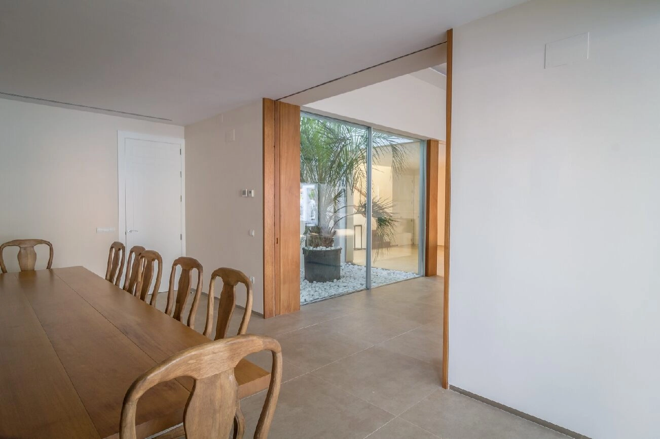 Comedor Proyecto Casa AR realizado por Estudio Ollero
