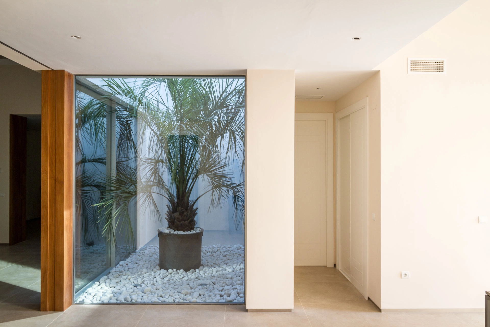Hall Proyecto Casa AR realizado por Estudio Ollero