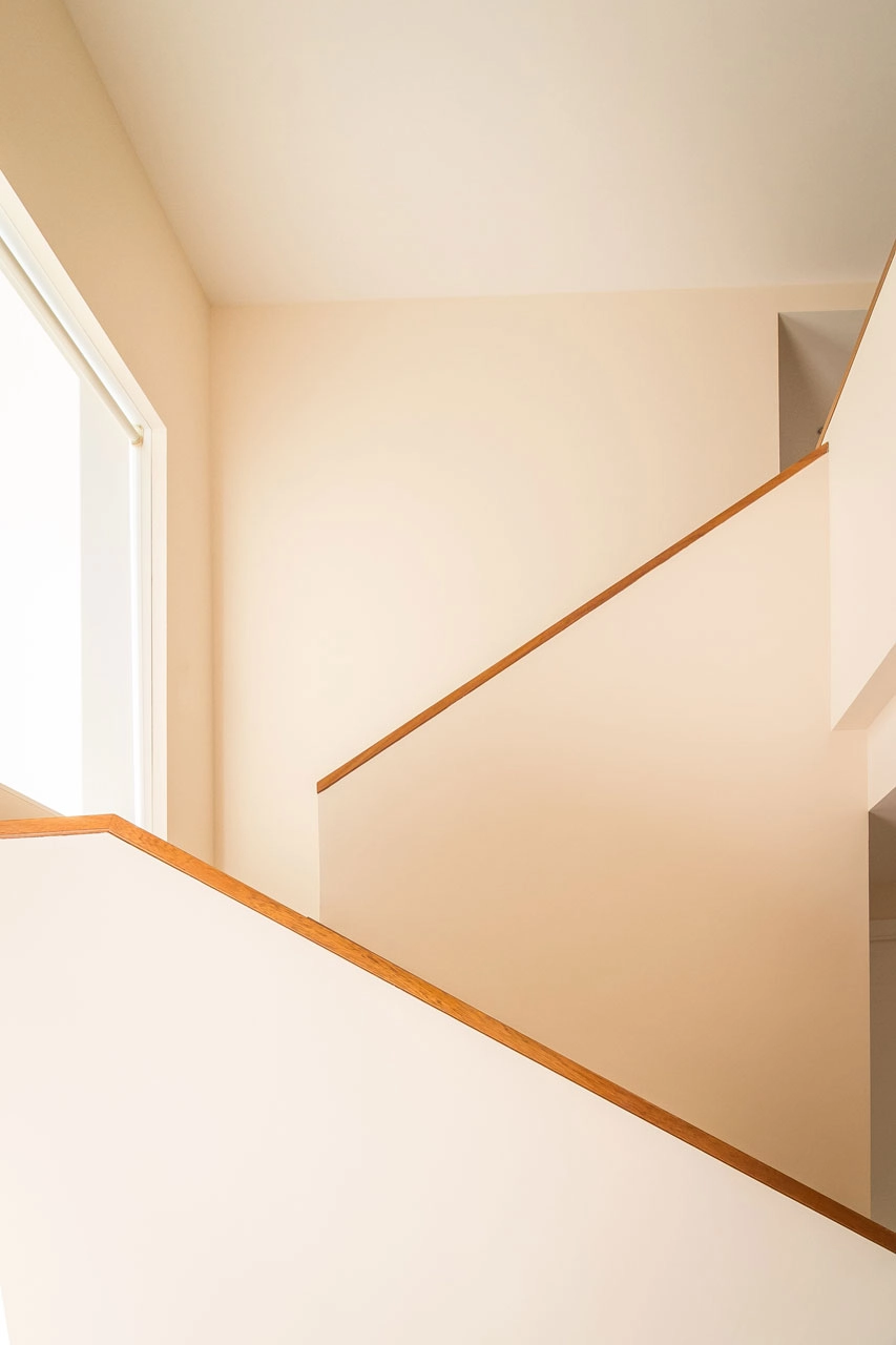 Escalera Proyecto Casa AR realizado por Estudio Ollero