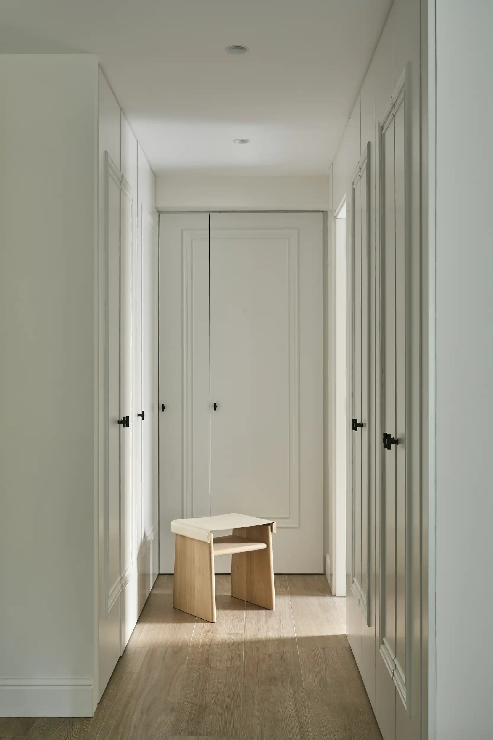 Pasillo Proyecto Casa BS realizado por Estudio Ollero