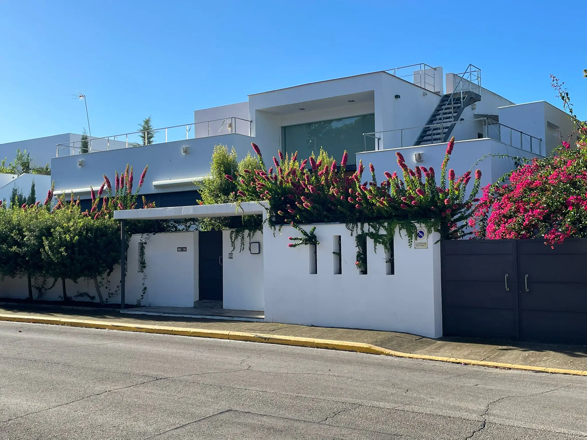 Fachada Proyecto Casa IR realizado por Estudio Ollero